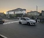 Невнимательная женщина за рулем сбила молодую астраханку: видео