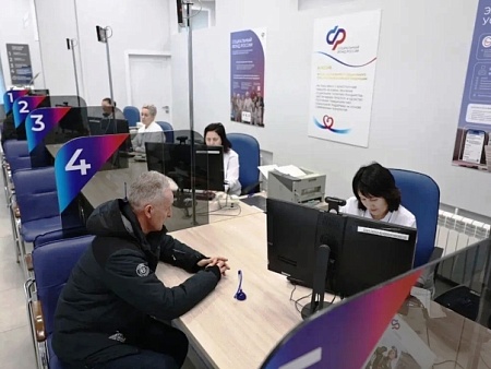 В Астрахани клиентская служба отделения СФР заработала в новом формате