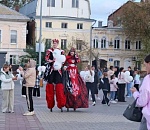 Свыше пяти тысяч астраханцев собрались на набережной Волги, что отметить День города 