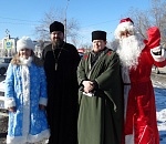 Астраханских водителей останавливают полицейский Дед Мороз со Снегурочкой