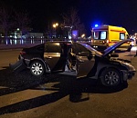 Машина разбита вдребезги: на Набережной в Астрахани произошла жесткая авария