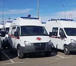 В начале 2023 года Астраханская область получит 9 машин скорой помощи и 8 школьных автобусов