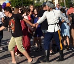 Астраханцев ждет театр под открытым небом