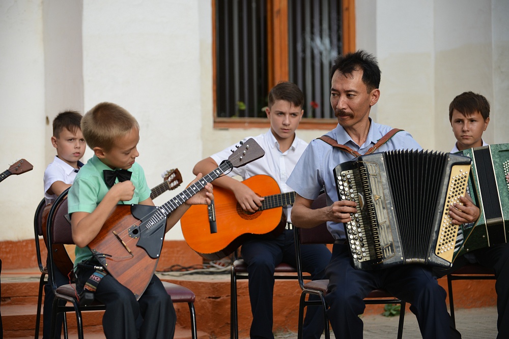 Начался прием заявок на конкурс социальных и культурных проектов компании «Лукойл»