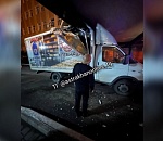 Хлеб не доехал: очередная ГАЗель разворотила кузов под «мостом глупости» в Астрахани