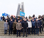 Астраханский губернатор принял участие в траурном митинге у Мемориала Славы в Хулхуте