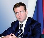 Медведев предложил не продавать спиртосодержащие лекарства без рецепта