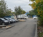 Во дворах жилых домов Астрахани обновляют асфальт