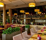 Астраханцы в ближайшие дни ждут открытия всех магазинов и кафе