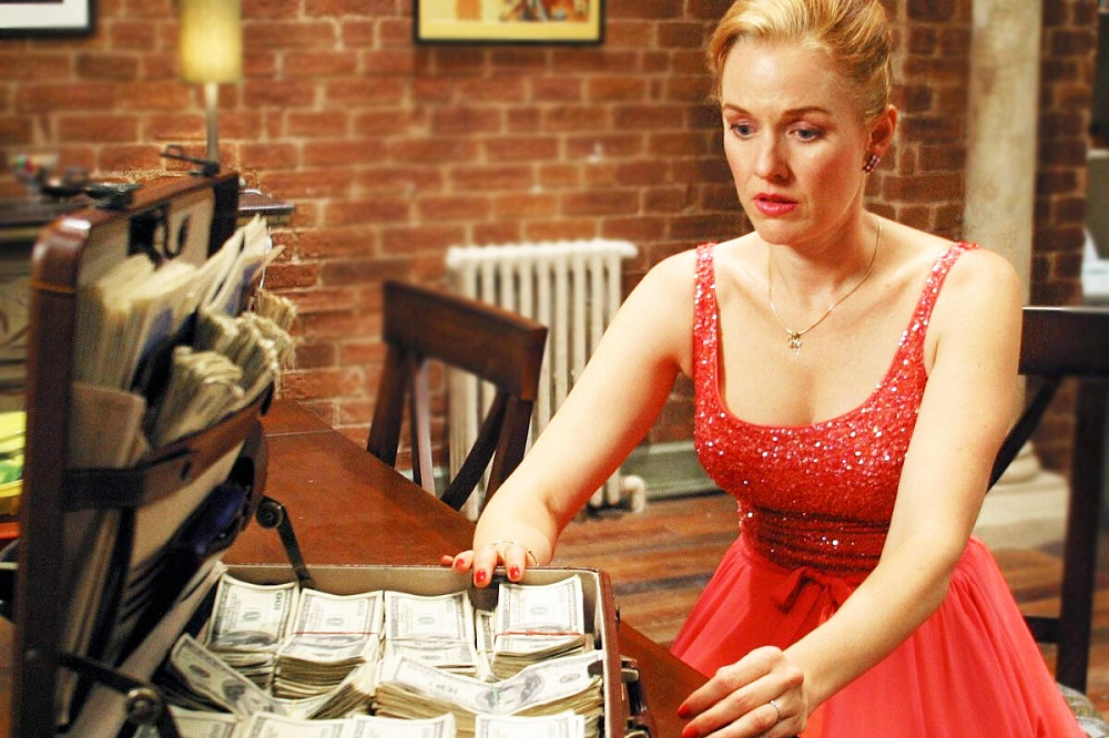 Экс-начальницу почтового отделения в Астраханской области признали виновной в краже более 3 миллионов