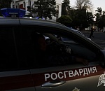 Астраханские росгвардейцы задержали мужчину, ранившего охранника ночного клуба