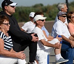 Бодрого утра! Физкультпривет от Игоря Бабушкина и бабушек. Фоторепортаж 