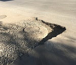 Астраханских водителей предупреждают о колоссальной яме, которая может убить машину