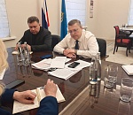 Астраханцы жаловались председателю правительства на текущие крыши, трубы и холод в домах