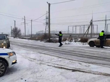 Полиция назвала опасные из-за погодных условий участки дорог в Астрахани  