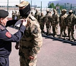 В Астрахани отметили офицеров Росгвардии, отличившихся в зоне СВО