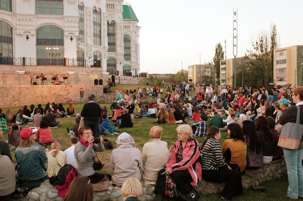 В Астрахани стартует фестиваль «Музыка на траве»