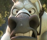 В Астрахани на площади Ленина лошадь едва не затоптала ребенка