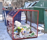В Астрахани запустили пилотный проект раздельного сбора мусора