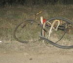 Астраханец, сбивший велосипедиста, скрылся с места ДТП, бросил автомобиль на свалке и уехал из области