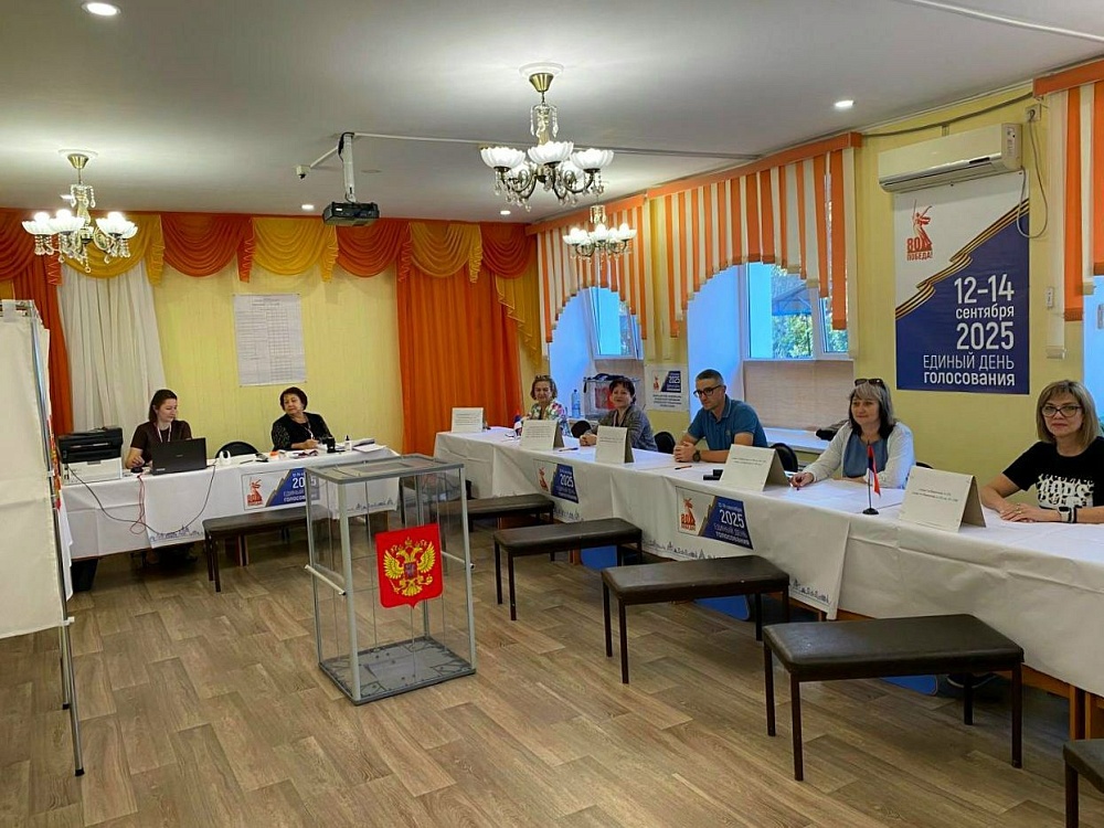 Кого выбирают астраханцы в эти дни