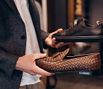 Крупная сеть обувных магазинов уходит из Астрахани