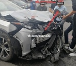 В Астрахани фура "Магнита" столкнулась с "Лексусом"