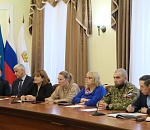 Меры поддержки участников СВО обсудили в администрации Астрахани