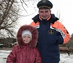 Первоклассница спасла друга, тонущего в проруби