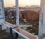 Астраханцы делятся снимками остановок, пострадавших от рук вандалов