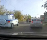 Благодаря полицейским астраханка со схватками успела доехать до роддома вовремя