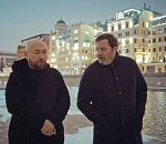 Премьеру документального сериала Сергея Минаева о России 2000-х покажут Wink и more.tv