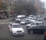 Астраханский свадебный кортеж с беспредельщиками за рулем прославился на всю страну