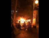 Ночью на площади Ленина в Астрахани мощно горели электросамокаты, видео