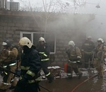 Пожар у Астраханской картинной галереи: горит дом