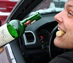 Суд рассмотрит дело астраханца, предпочитающего пьяную езду без водительских прав