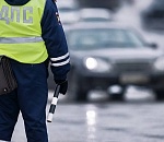 В Астрахани инспектор ДПС инсценировал аварии