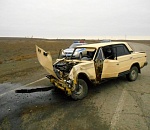 Под Астраханью столкнулись два автомобиля: оба водителя госпитализированы