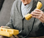 Для ветеранов войны и блокадников домашний телефон станет бесплатным