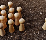 "Противостояние" между Россией и Западом закончится в 2018 