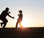 Астраханцев приглашают отметить День отца