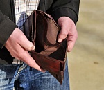 В октябре пенсии и пособия смогут получить не все