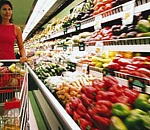 В Астрахани сетевые компании ограничат рост цен на товары