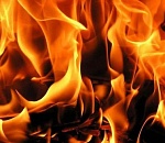 В Астрахани сгорели два жилых и один заброшенный дом