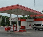 Астраханский сенатор предлагает продавать на заправках алкоголь  