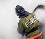 В Астрахани произошел пожар в магазине, в области сгорели два жилых дома