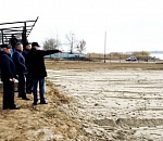 В Астраханской области возводят пляж для будущего купального сезона