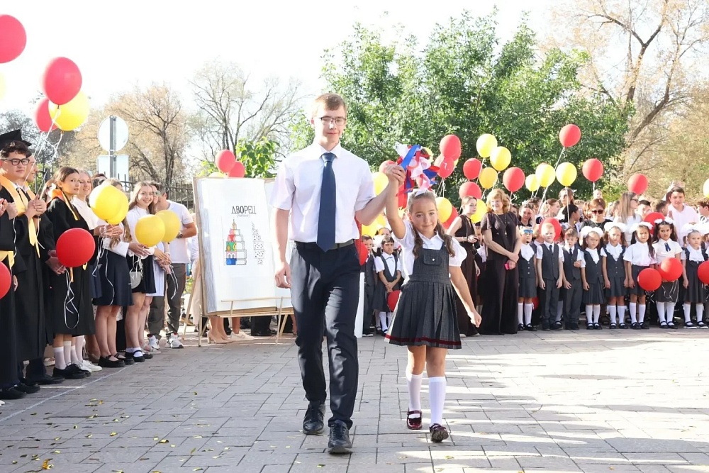 В Астраханской области стартует приём в первые классы