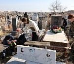 Для чего астраханские подростки отправились на Старое кладбище