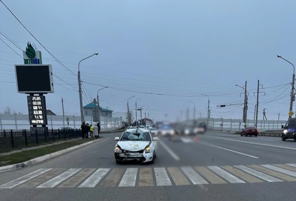 В Астрахани на перекрестке насмерть сбили женщину